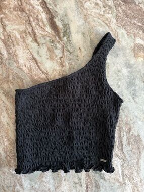 Hollister One-Shoulder Black Textured Ruffled Hem Top